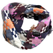 Load image into Gallery viewer, Aamos Mermaids Purse Snood - Candy
