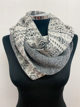 Load image into Gallery viewer, Aunty Mays Fair Isle Snood
