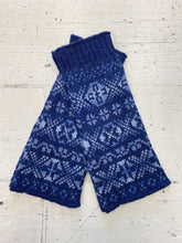 Load image into Gallery viewer, Aunty Mays Fair Isle Wrist Warmers