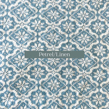 Load image into Gallery viewer, Lizzie's Fair Isle Snood