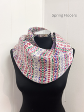 Load image into Gallery viewer, Aunty Mays Fair Isle Snood
