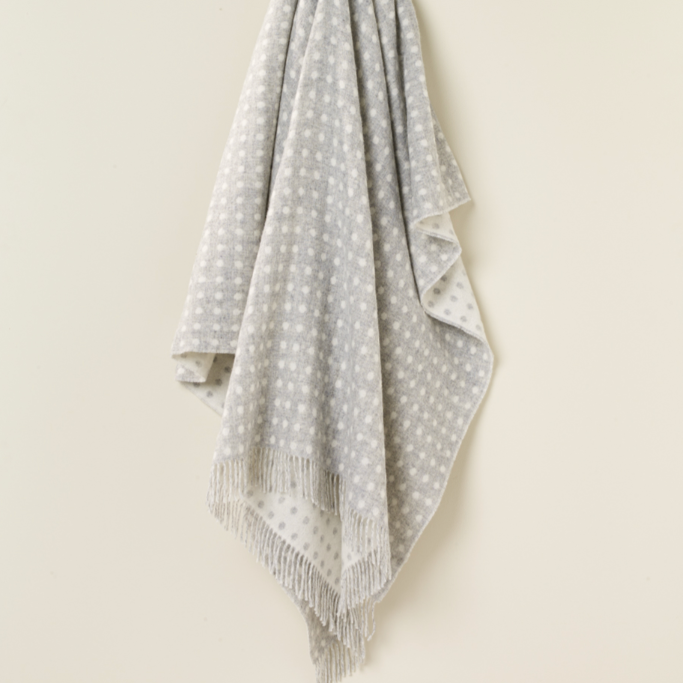 Bronte - Grey Spot Throw