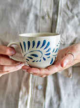 Load image into Gallery viewer, Bloomingville Heikki Cup Blue
