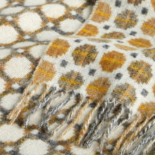 Load image into Gallery viewer, Bronte - Milan Gold Throw
