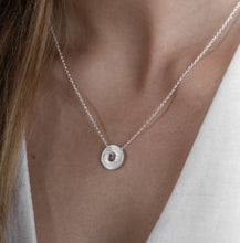 Load image into Gallery viewer, One &amp; Eight Silver Sorrel Necklace

