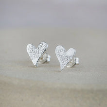 Load image into Gallery viewer, Lucy Kemp Tilted Heart Studs
