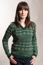 Load image into Gallery viewer, Aunty Mays Jumper V-Neck

