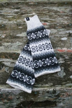 Load image into Gallery viewer, Funky Fair Isle Wrist Warmers
