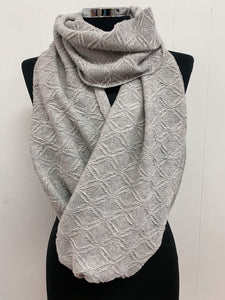 Lambswool Diamond Snood