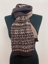 Load image into Gallery viewer, Aunty Mays Fair Isle Scarf
