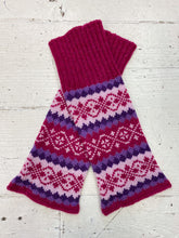 Load image into Gallery viewer, Funky Fair Isle Wrist Warmers
