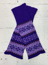 Load image into Gallery viewer, Funky Fair Isle Wrist Warmers
