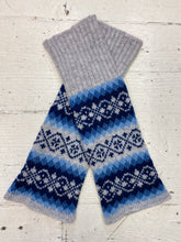 Load image into Gallery viewer, Funky Fair Isle Wrist Warmers
