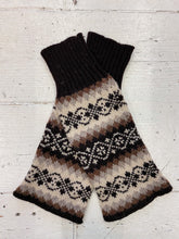 Load image into Gallery viewer, Funky Fair Isle Wrist Warmers
