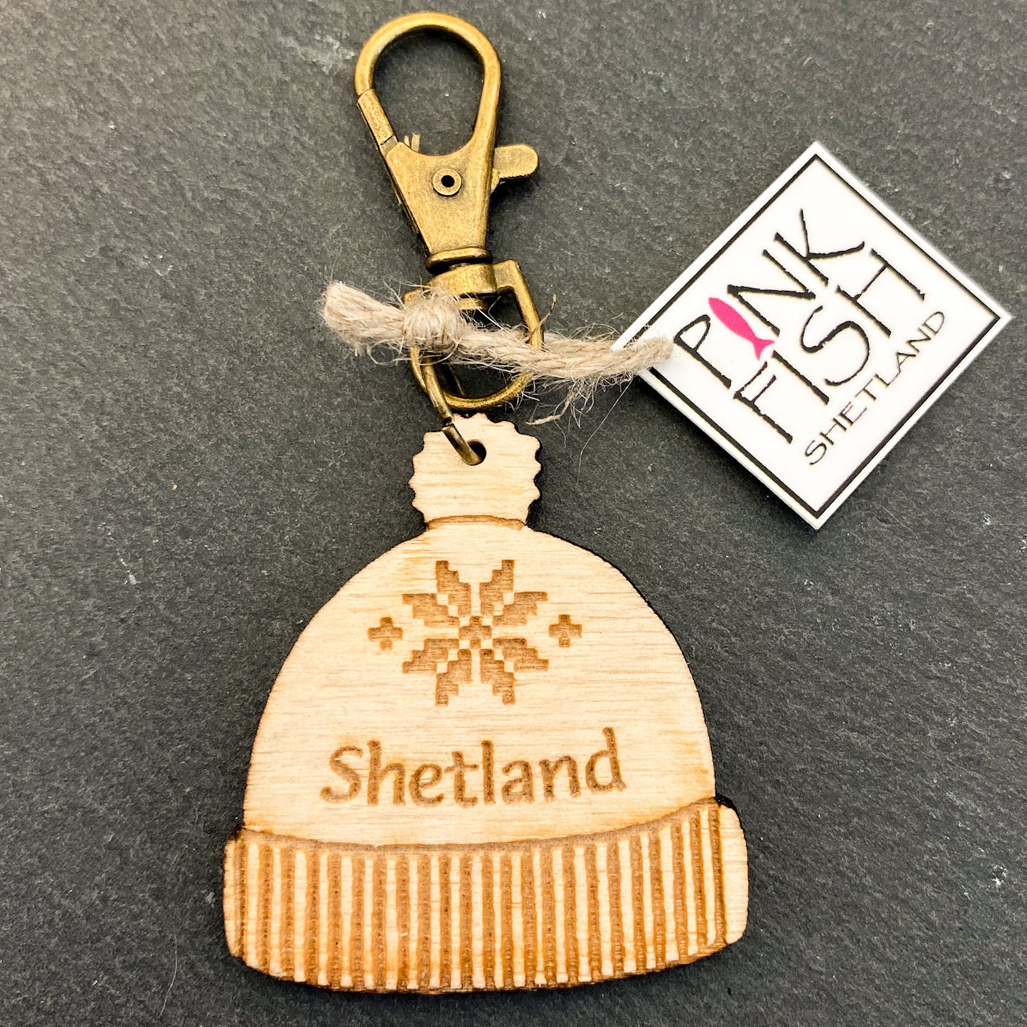Pink Fish Shetland Star Hat Key Chain