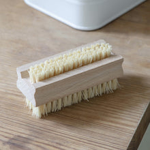 Load image into Gallery viewer, GT Nail Brush
